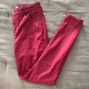 Old Navy Rockstar Super Skinny High Rise Jeans